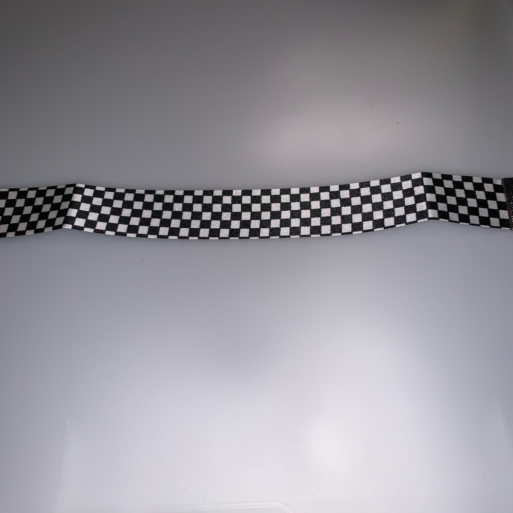 Race car finish line flag chocker!! 🏁🏁🏁